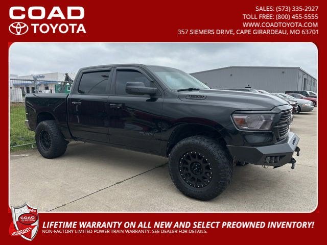 2019 RAM 1500 Big Horn/Lone Star 4x4 Crew Cab 5'7's photo