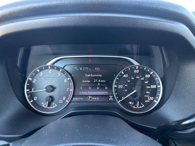 2024 Nissan Titan SV