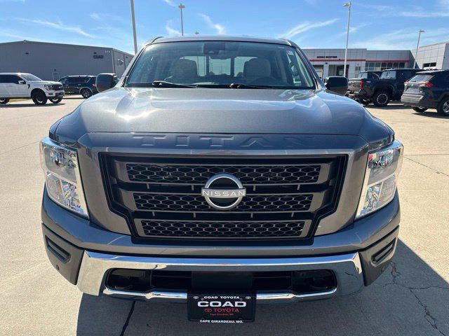 2024 Nissan Titan SV