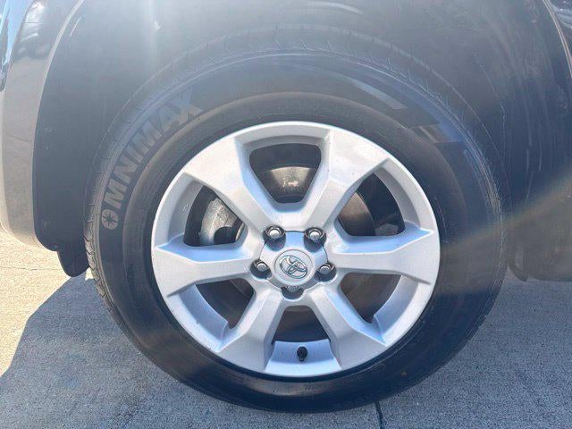 2011 Toyota RAV4 Ltd