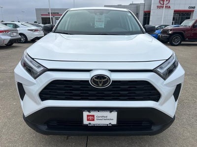 2024 Toyota RAV4 LE