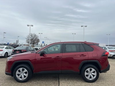 2024 Toyota RAV4 LE