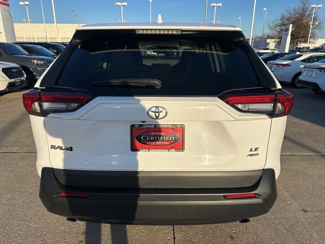 2024 Toyota RAV4 LE