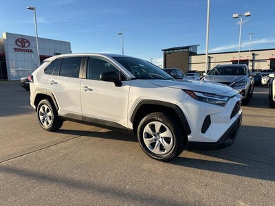 2024 Toyota RAV4 LE