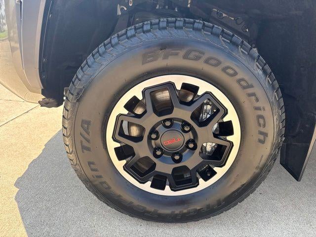 2024 Toyota Tacoma 4WD TRD Off Road