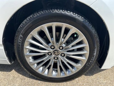 2021 Toyota Avalon Hybrid Limited