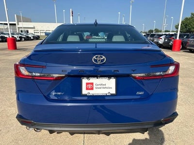 2025 Toyota Camry SE