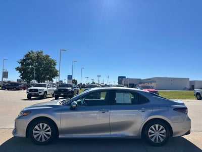 2023 Toyota Camry Hybrid LE