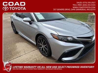 2022 Toyota Camry SE