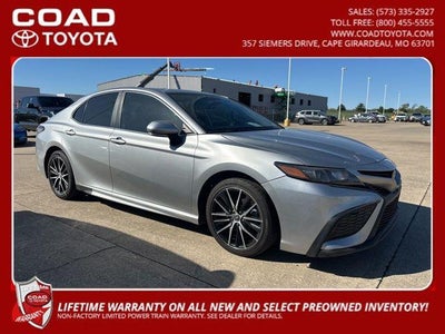 2022 Toyota Camry SE