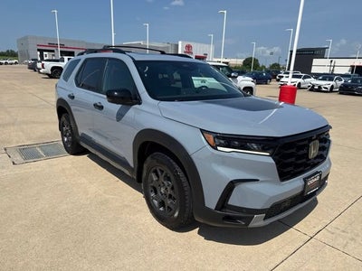 2023 Honda Pilot TrailSport