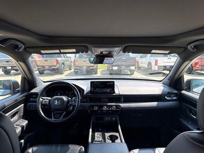 2023 Honda Pilot TrailSport