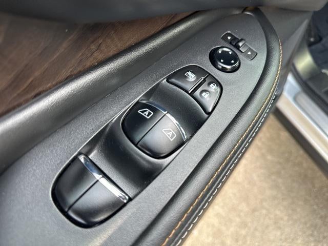 2023 Nissan Murano Platinum