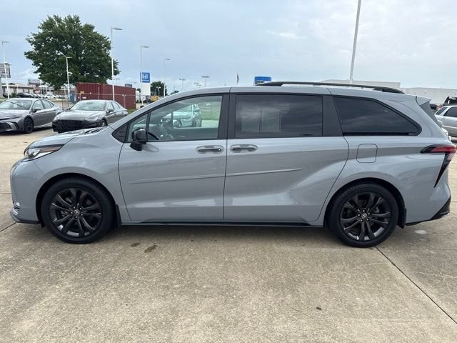 2025 Toyota Sienna XSE