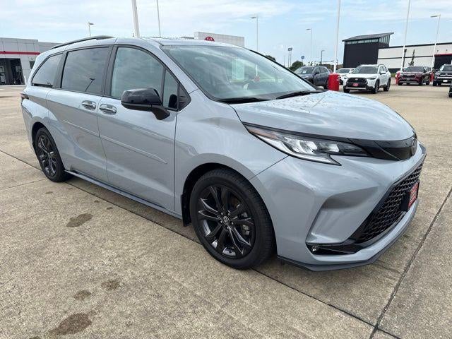 2025 Toyota Sienna XSE