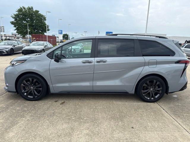 2025 Toyota Sienna XSE