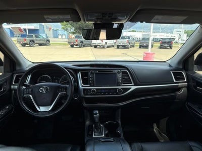 2019 Toyota Highlander Limited Platinum