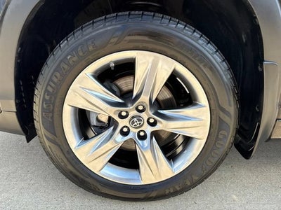 2019 Toyota Highlander Limited Platinum