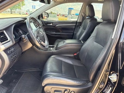 2019 Toyota Highlander Limited Platinum