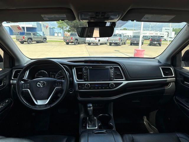 2019 Toyota Highlander Limited Platinum