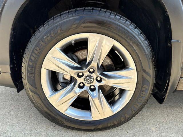 2019 Toyota Highlander Limited Platinum