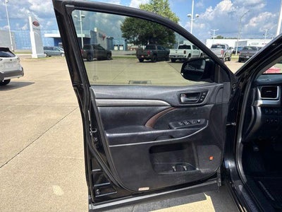 2019 Toyota Highlander Limited Platinum