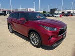 2023 Toyota Highlander Hybrid Platinum