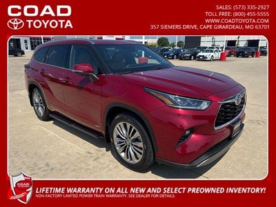 2023 Toyota Highlander Hybrid Platinum