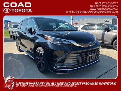 2025 Toyota Sienna Platinum
