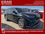 2022 Toyota Highlander Platinum