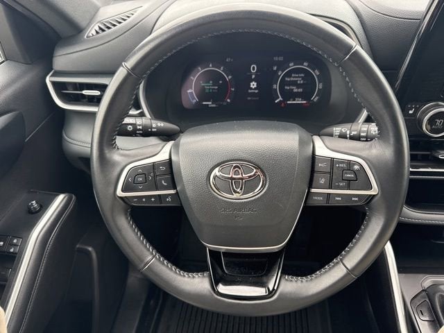 2025 Toyota Highlander XSE