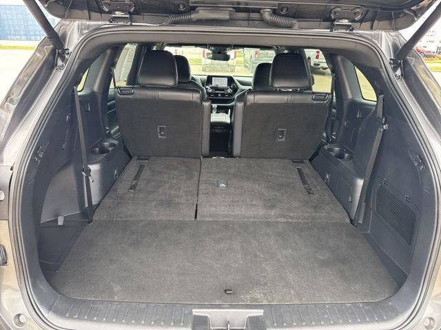 2025 Toyota Highlander XSE