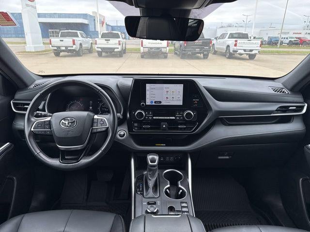 2025 Toyota Highlander XSE