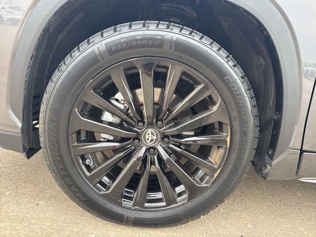 2025 Toyota Highlander XSE