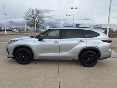 2025 Toyota Highlander XSE