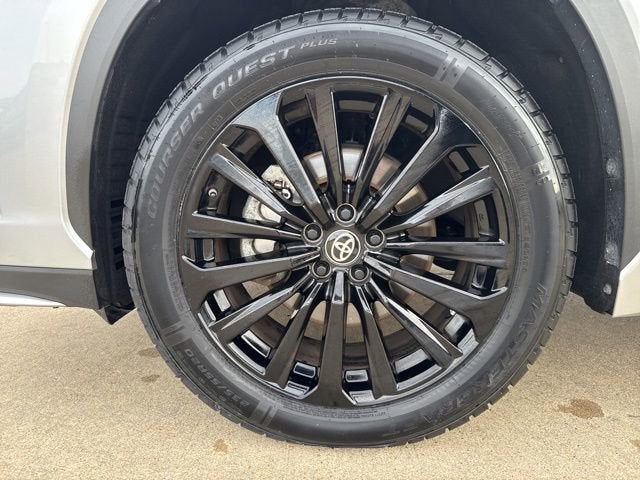 2025 Toyota Highlander XSE