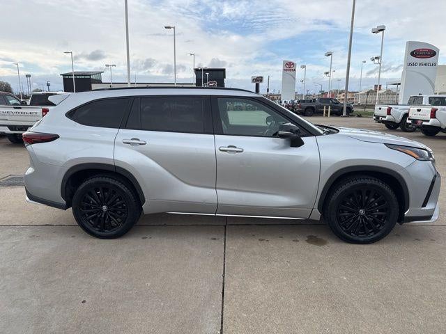 2025 Toyota Highlander XSE