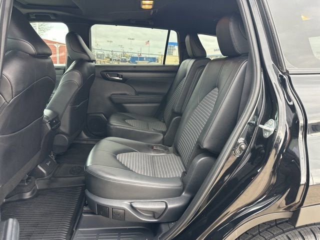 2025 Toyota Highlander XSE