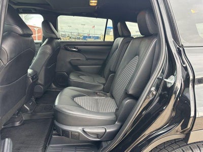 2025 Toyota Highlander XSE
