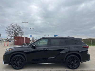 2025 Toyota Highlander XSE