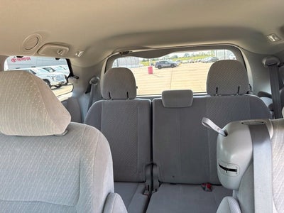 2019 Toyota Sienna LE