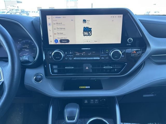 2023 Toyota Highlander Hybrid Limited