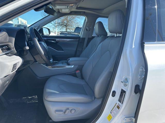 2023 Toyota Highlander Hybrid Limited