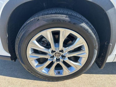 2023 Toyota Highlander Hybrid Limited