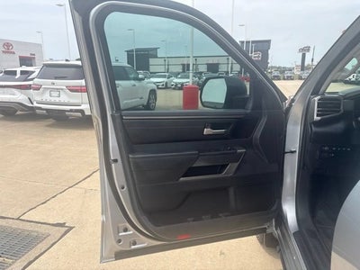 2024 Toyota Tundra 4WD SR5