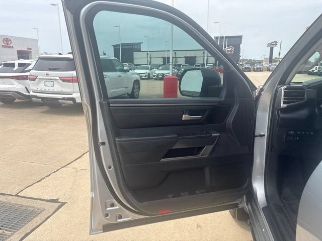 2024 Toyota Tundra 4WD SR5