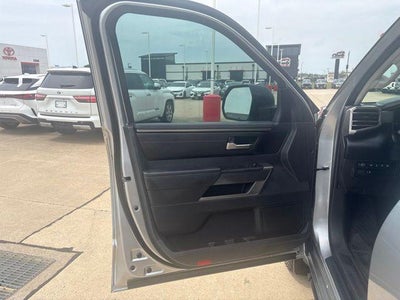 2024 Toyota Tundra 4WD SR5