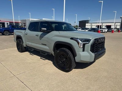 2024 Toyota Tundra 4WD SR5