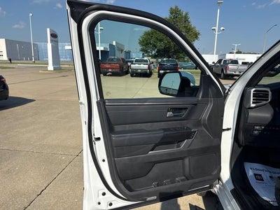 2024 Toyota Tundra 4WD Platinum