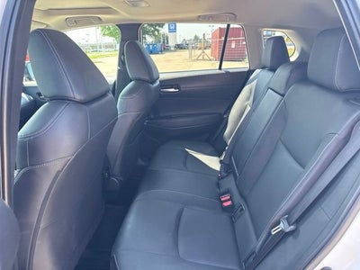 2022 Toyota Corolla Cross XLE
